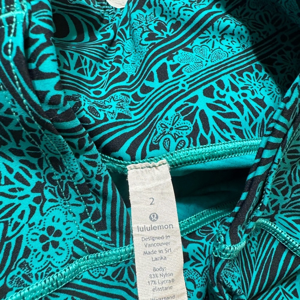 lululemon athletica Teal Patterned Leggings - Picture 3 of 6